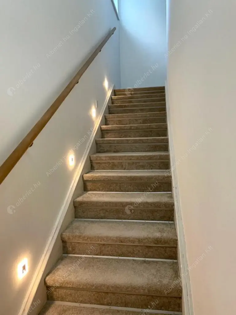 Kiadó albérlet 880000 Ft/hó áron: Budapest, II. kerület  Csalán út. Mérete: 120 nm, 4 szobás | Alberlet.hu - 6564390