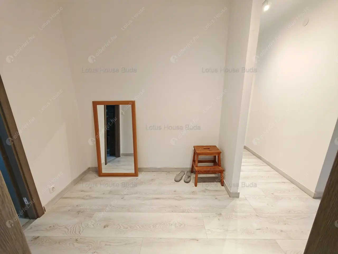 Kiadó albérlet 795000 Ft/hó áron: Budapest, II. kerület  Csalán út. Mérete: 129 nm, 4 szobás | Alberlet.hu - 6564956