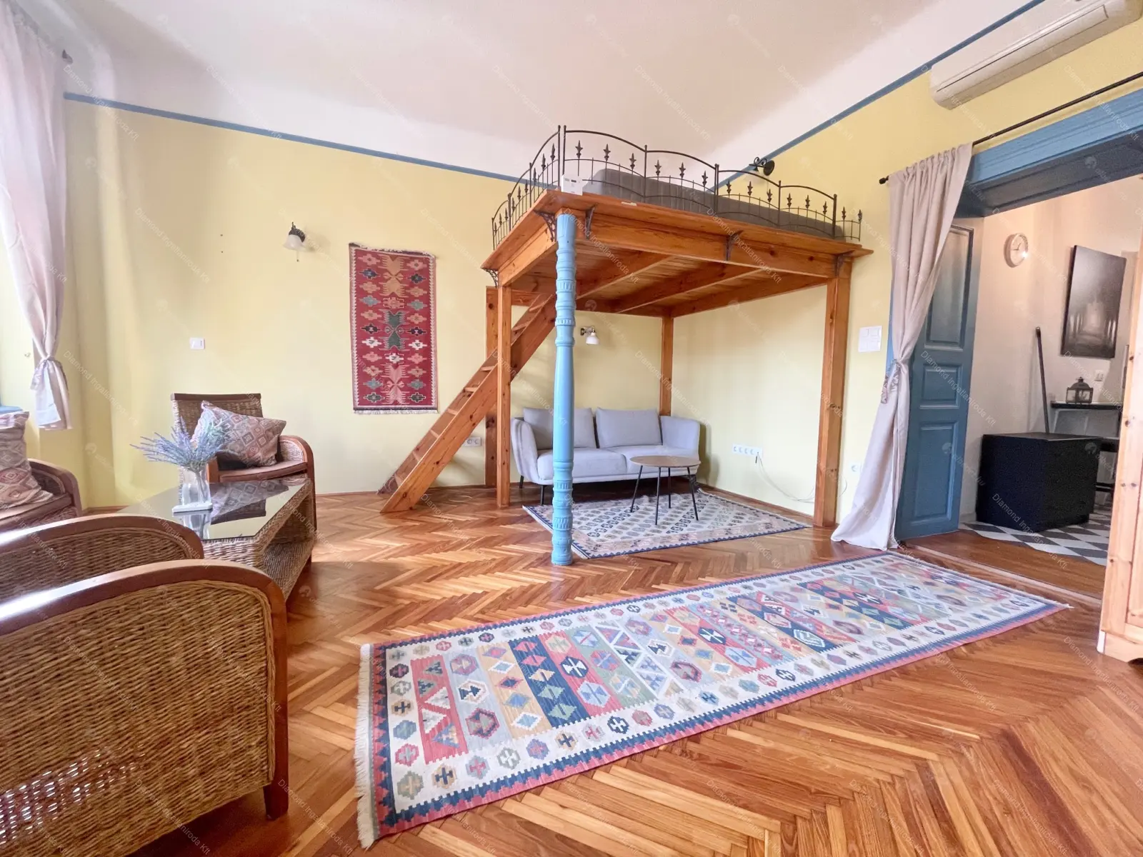 Kiadó albérlet 200000 Ft/hó áron: Budapest, II. kerület  Csalogány utca. Mérete: 36 nm, 1 szobás | Alberlet.hu - 6667046