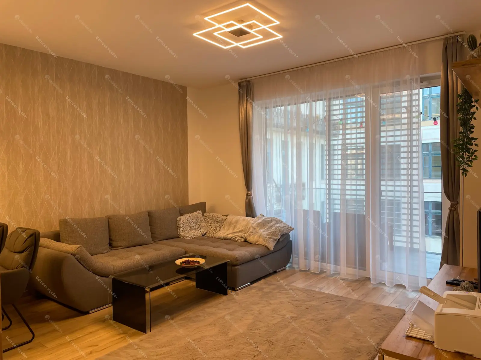 Kiadó albérlet 450000 Ft/hó áron: Budapest, II. kerület  Csalogány utca. Mérete: 53 nm, 2 szobás | Alberlet.hu - 6659868