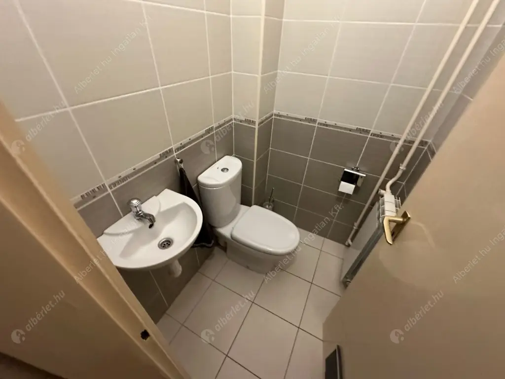 Kiadó albérlet 400000 Ft/hó áron: Budapest, II. kerület  Cseppkő utca. Mérete: 82 nm, 3 szobás | Alberlet.hu - 6568899