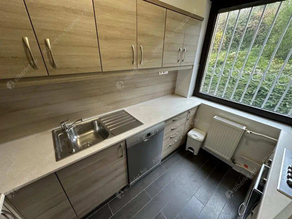 Kiadó albérlet 400000 Ft/hó áron: Budapest, II. kerület  Cseppkő utca. Mérete: 82 nm, 3 szobás | Alberlet.hu - 6575053