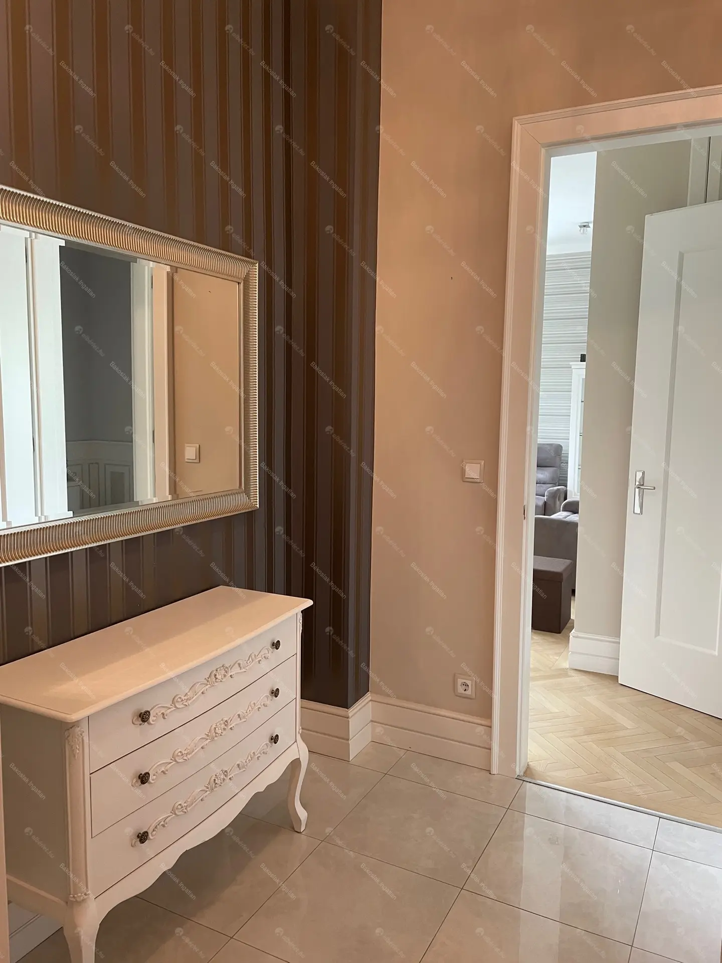 Kiadó albérlet 989000 Ft/hó áron: Budapest, II. kerület  Cserje utca. Mérete: 110 nm, 4 szobás | Alberlet.hu - 5676268