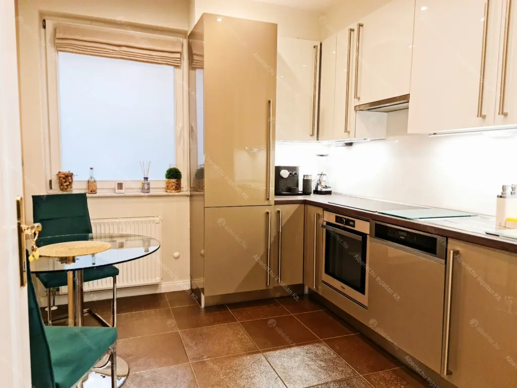 Kiadó albérlet 690000 Ft/hó áron: Budapest, II. kerület  Cserje utca. Mérete: 95 nm, 3 szobás | Alberlet.hu - 6662928