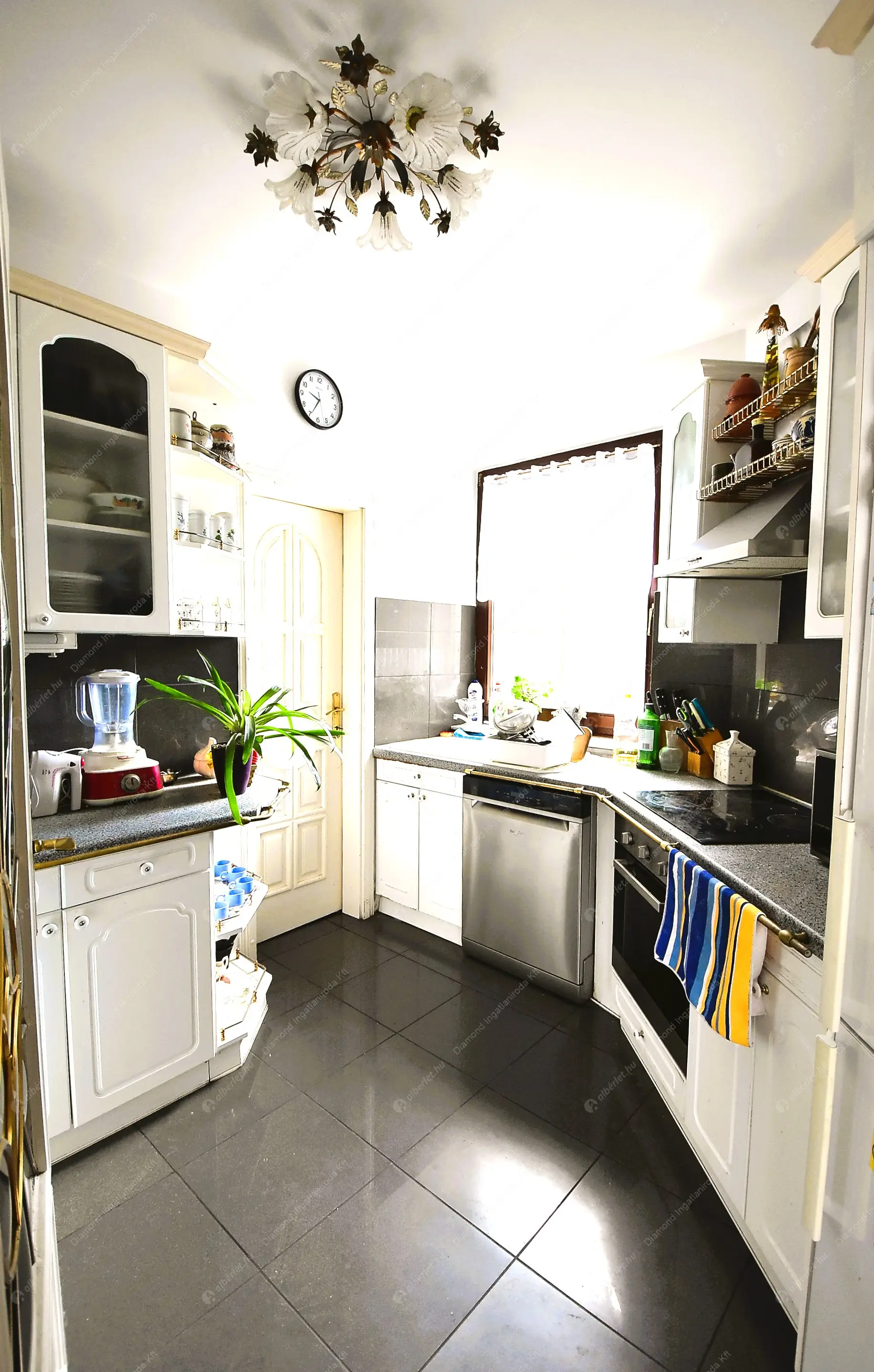 Kiadó albérlet 520000 Ft/hó áron: Budapest, II. kerület  Delta utca. Mérete: 124 nm, 4 szobás | Alberlet.hu - 6546604