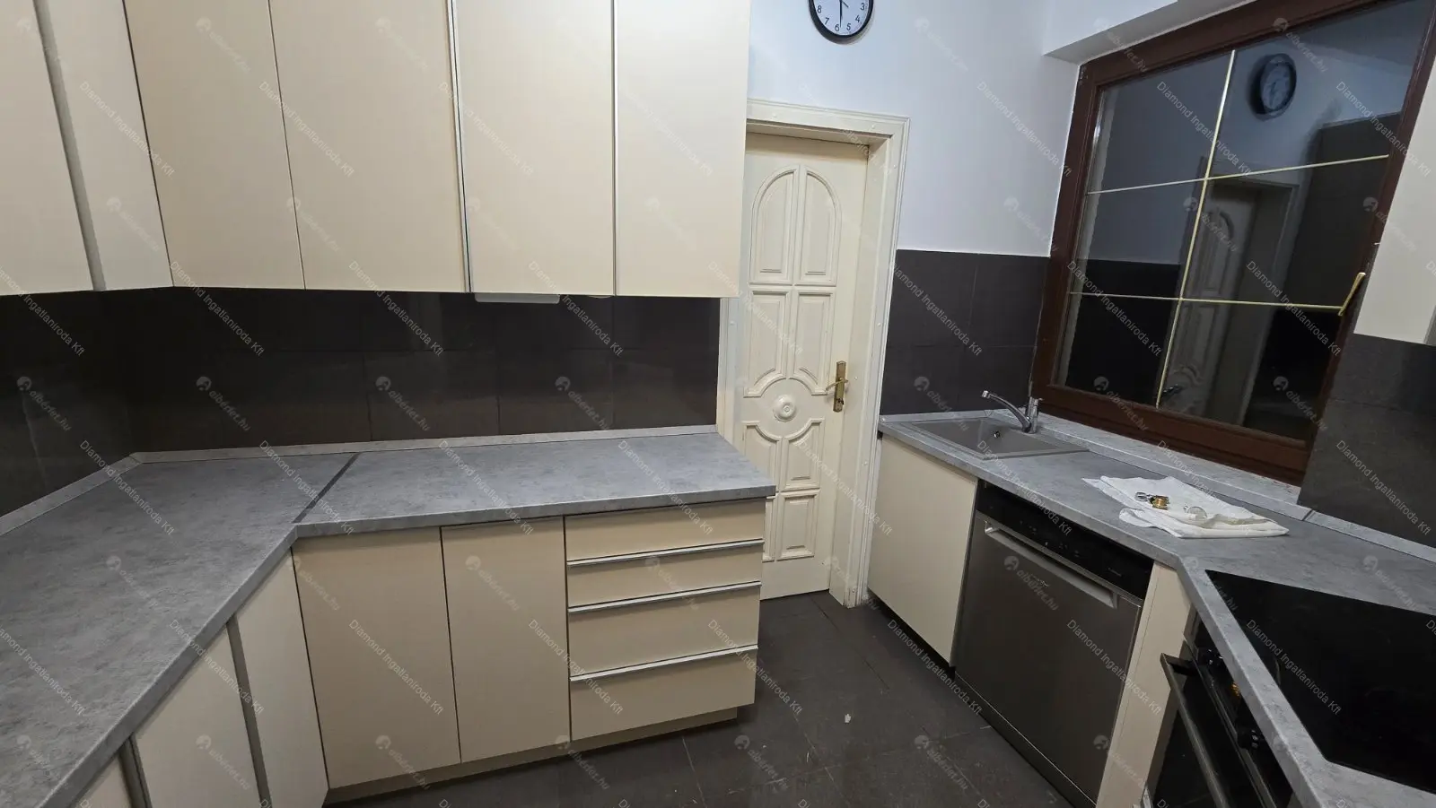 Kiadó albérlet 380000 Ft/hó áron: Budapest, II. kerület  Delta utca. Mérete: 124 nm, 4 szobás | Alberlet.hu - 6645653