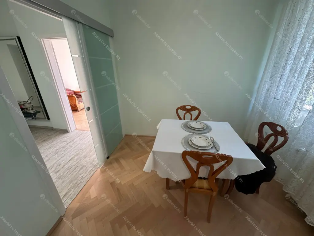 Kiadó albérlet 982000 Ft/hó áron: Budapest, II. kerület  Endrődi Sándor utca. Mérete: 120 nm, 4 szobás | Alberlet.hu - 6681891