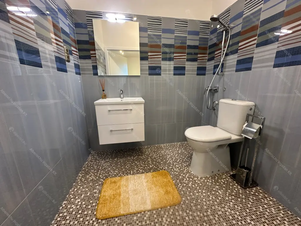 Kiadó albérlet 754000 Ft/hó áron: Budapest, II. kerület  Endrődi Sándor utca. Mérete: 120 nm, 4 szobás | Alberlet.hu - 6691379