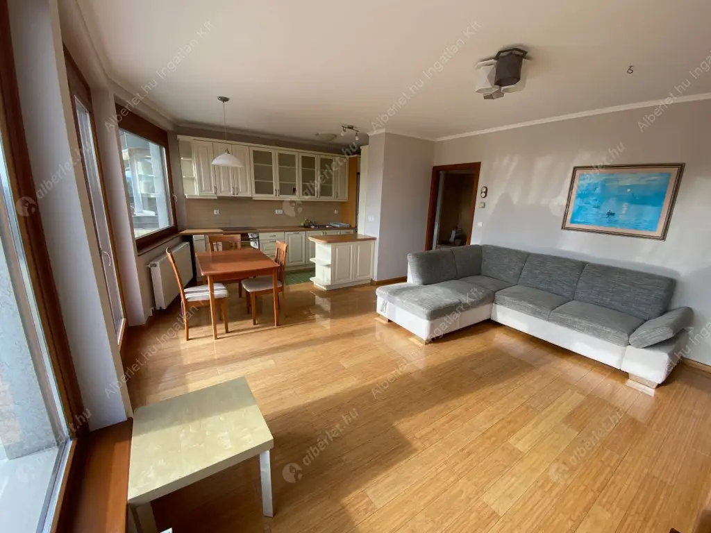 Kiadó albérlet 330000 Ft/hó áron: Budapest, II. kerület  Endrődi Sándor utca. Mérete: 62 nm, 3 szobás | Alberlet.hu - 6597055