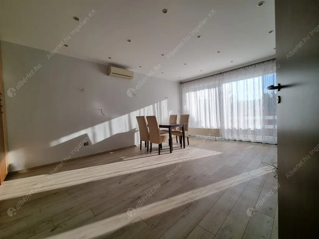 Kiadó albérlet 348000 Ft/hó áron: Budapest, II. kerület  Endrődi Sándor utca. Mérete: 71 nm, 2 szobás | Alberlet.hu - 6615392