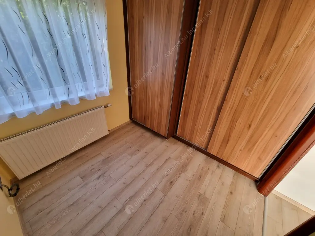 Kiadó albérlet 348000 Ft/hó áron: Budapest, II. kerület  Endrődi Sándor utca. Mérete: 71 nm, 2 szobás | Alberlet.hu - 6615398