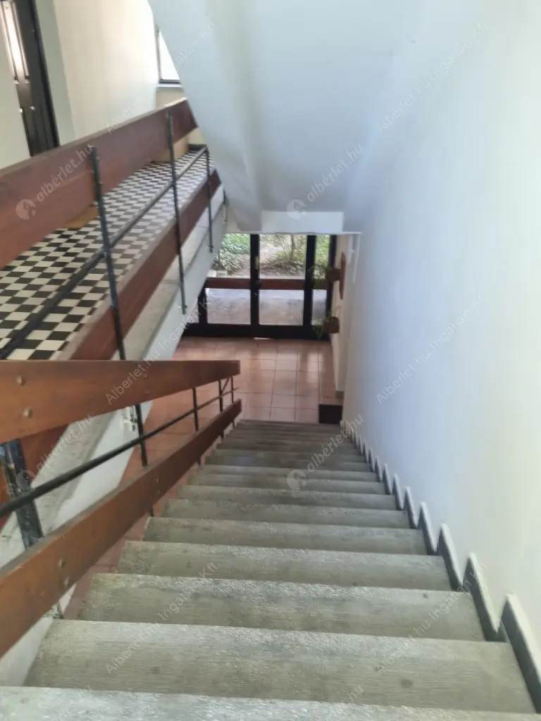 Kiadó albérlet 348000 Ft/hó áron: Budapest, II. kerület  Endrődi Sándor utca. Mérete: 71 nm, 2 szobás | Alberlet.hu - 6615408