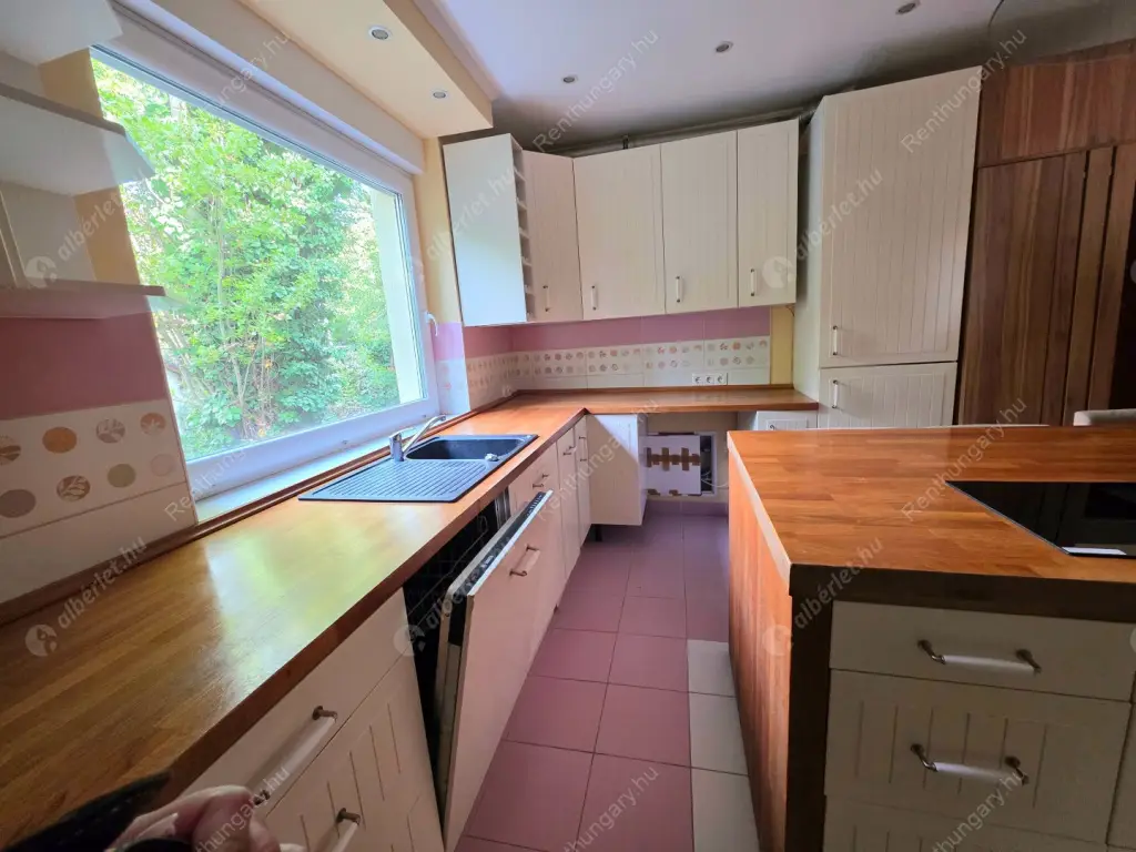 Kiadó albérlet 348000 Ft/hó áron: Budapest, II. kerület  Endrődi Sándor utca. Mérete: 71 nm, 2 szobás | Alberlet.hu - 6561986