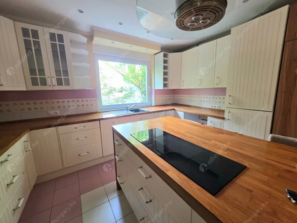 Kiadó albérlet 348000 Ft/hó áron: Budapest, II. kerület  Endrődi Sándor utca. Mérete: 71 nm, 2 szobás | Alberlet.hu - 6561987