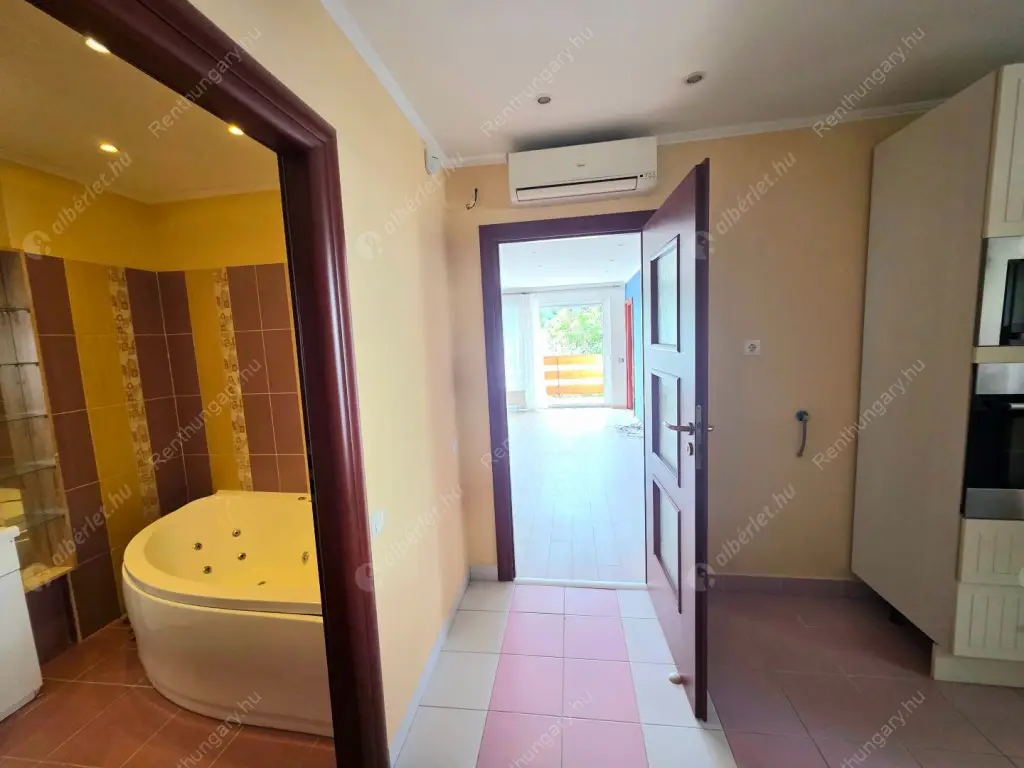 Kiadó albérlet 348000 Ft/hó áron: Budapest, II. kerület  Endrődi Sándor utca. Mérete: 71 nm, 2 szobás | Alberlet.hu - 6562014