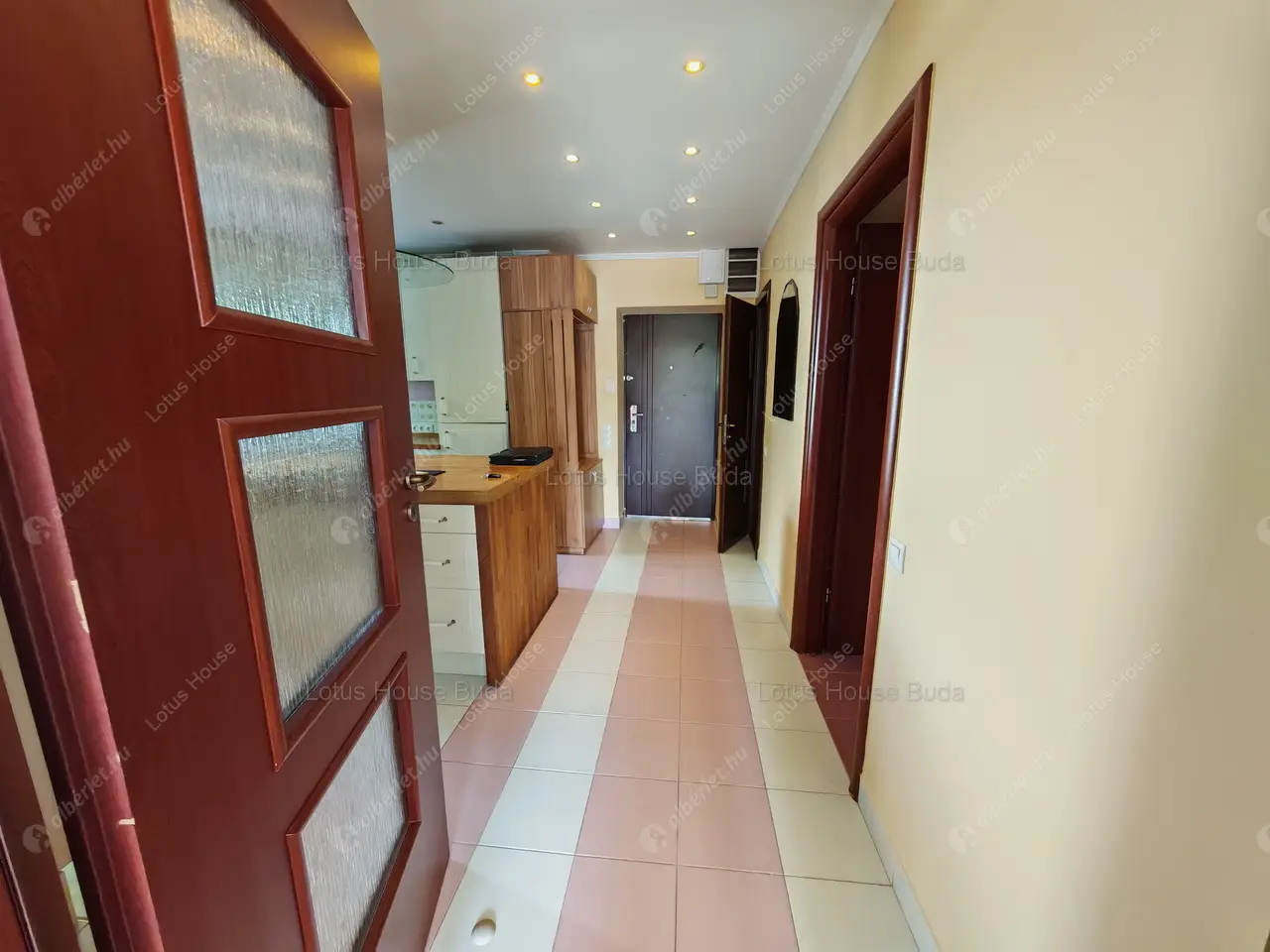 Kiadó albérlet 349000 Ft/hó áron: Budapest, II. kerület  Endrődi Sándor utca. Mérete: 71 nm, 3 szobás | Alberlet.hu - 6557589