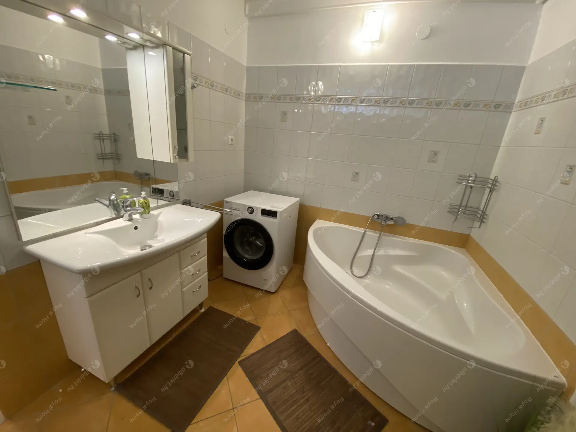 Kiadó albérlet 520000 Ft/hó áron: Budapest, II. kerület  Endrődi Sándor utca. Mérete: 75 nm, 2 szobás | Alberlet.hu - 6144722