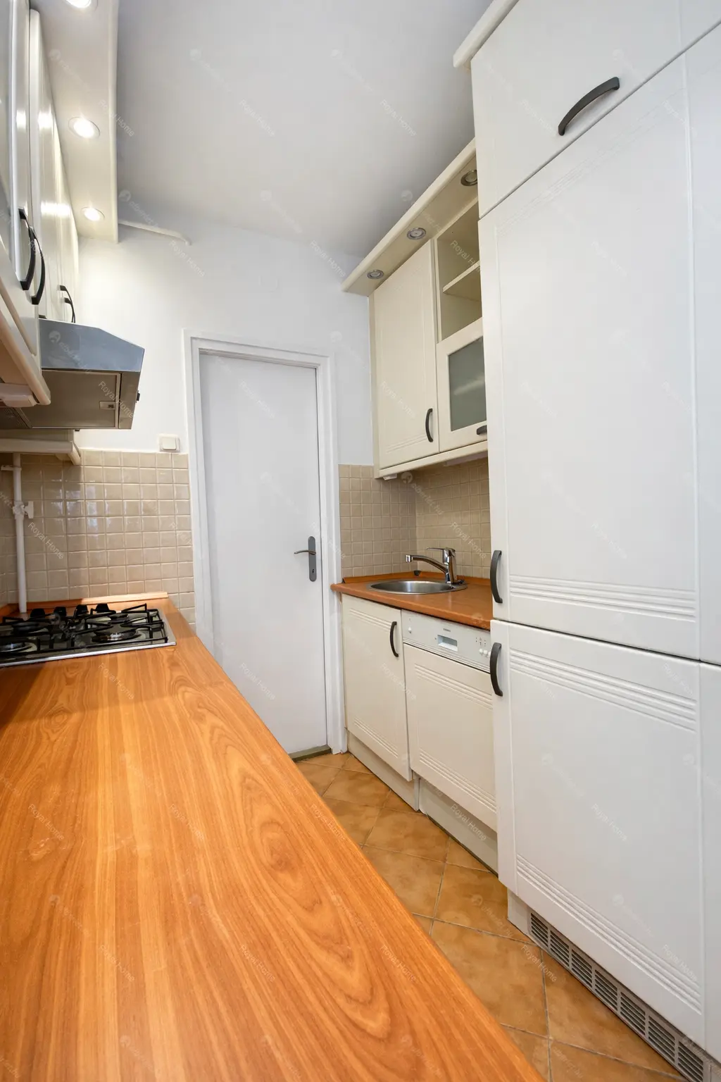 Kiadó albérlet 450000 Ft/hó áron: Budapest, II. kerület  Endrődi Sándor utca. Mérete: 75 nm, 2 szobás | Alberlet.hu - 6661032