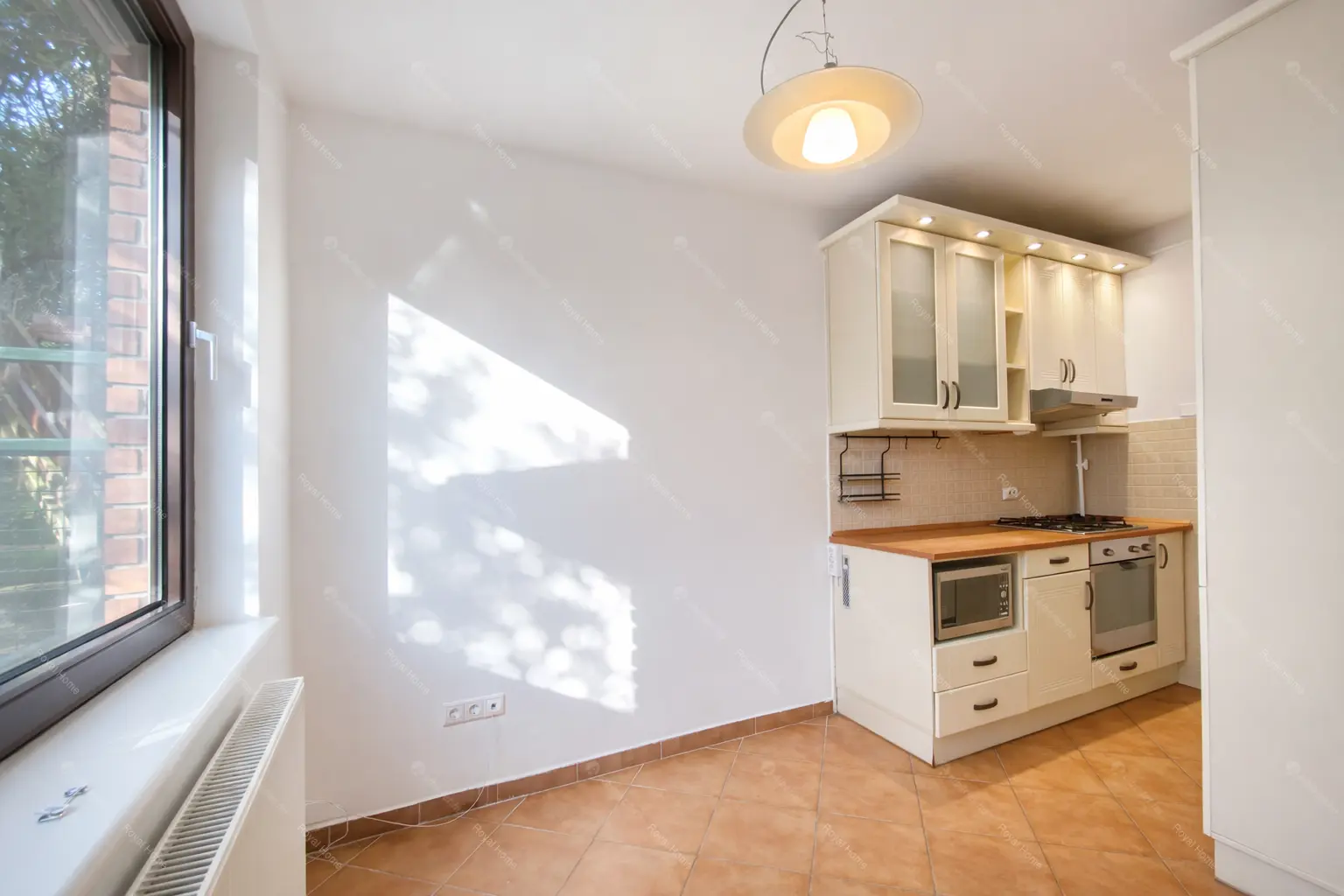 Kiadó albérlet 450000 Ft/hó áron: Budapest, II. kerület  Endrődi Sándor utca. Mérete: 75 nm, 2 szobás | Alberlet.hu - 6661034