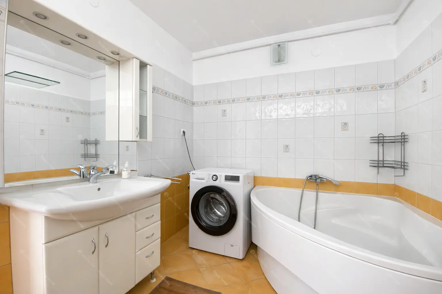 Kiadó albérlet 450000 Ft/hó áron: Budapest, II. kerület  Endrődi Sándor utca. Mérete: 75 nm, 2 szobás | Alberlet.hu - 6661037