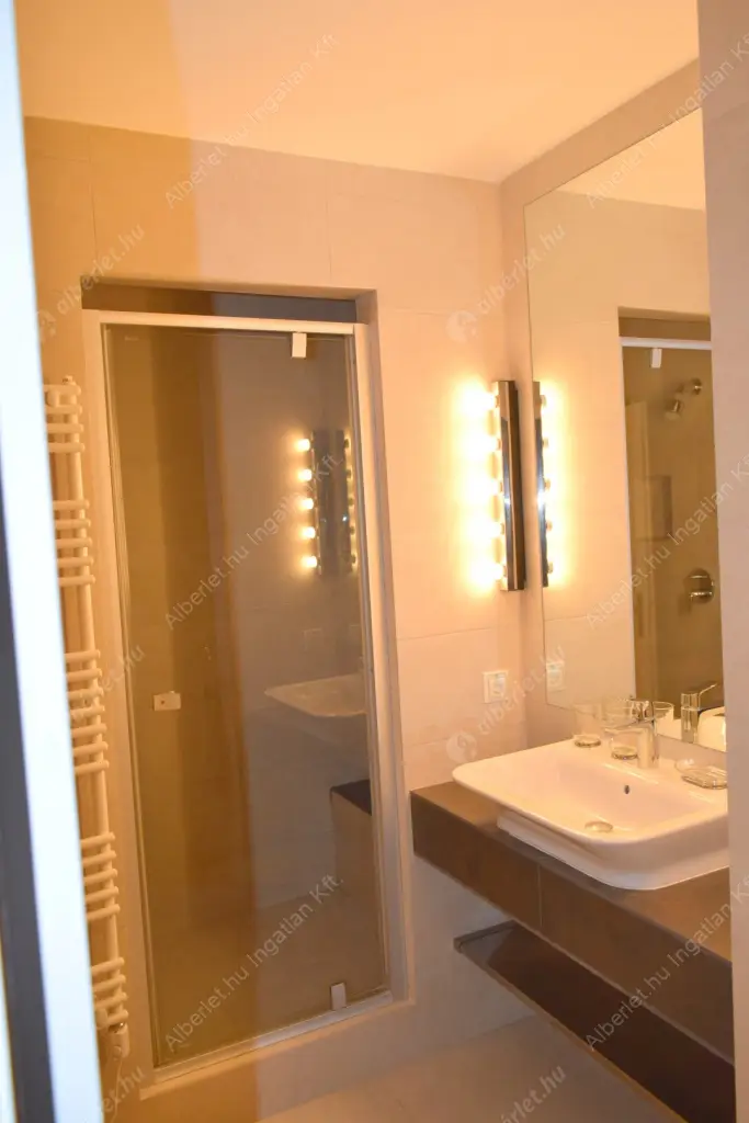 Kiadó albérlet 1389000 Ft/hó áron: Budapest, II. kerület  Érmelléki utca. Mérete: 155 nm, 3 szobás | Alberlet.hu - 6625308