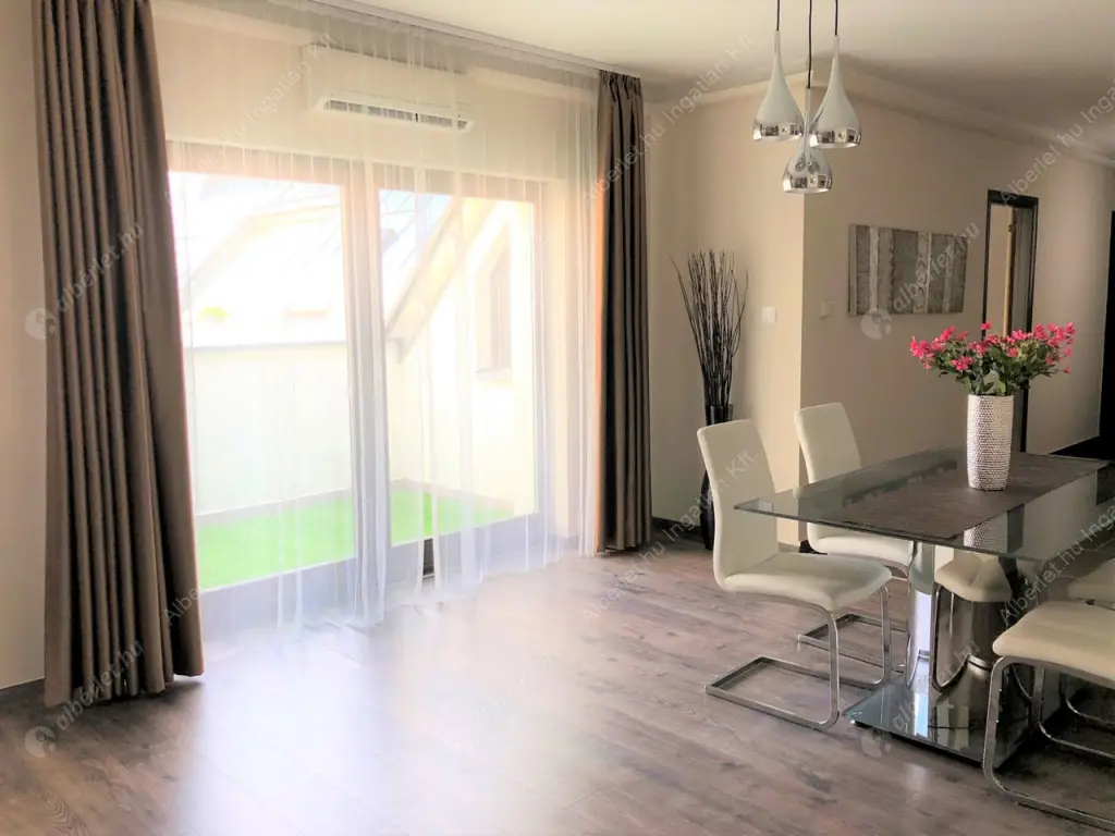 Kiadó albérlet 621000 Ft/hó áron: Budapest, II. kerület  Erőd utca. Mérete: 130 nm, 4 szobás | Alberlet.hu - 6519552