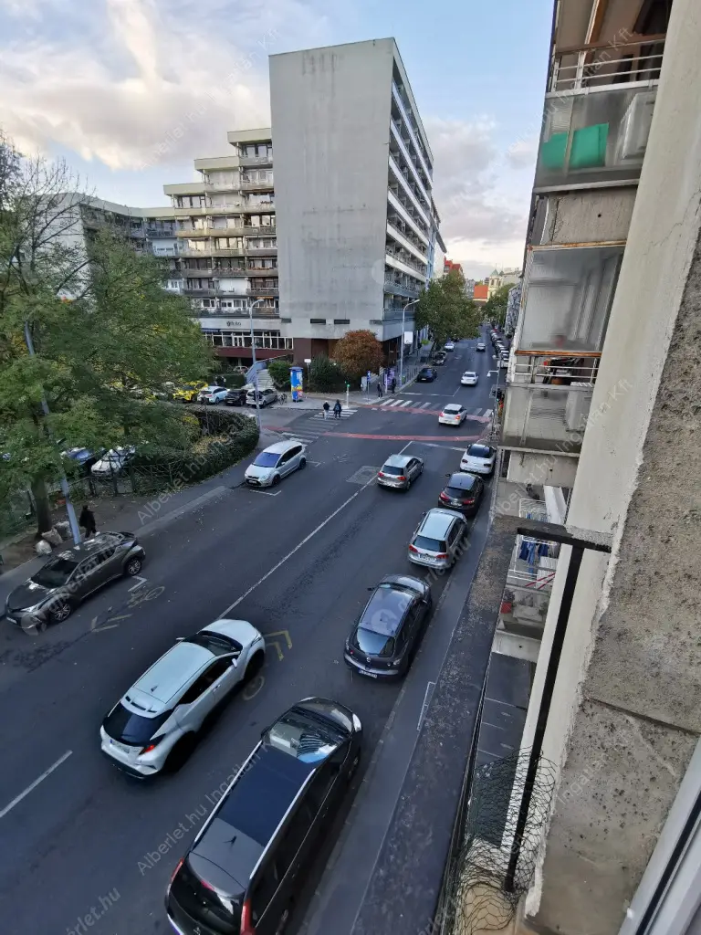 Kiadó albérlet 250000 Ft/hó áron: Budapest, II. kerület  Fazekas utca. Mérete: 56 nm, 2 szobás | Alberlet.hu - 6569072