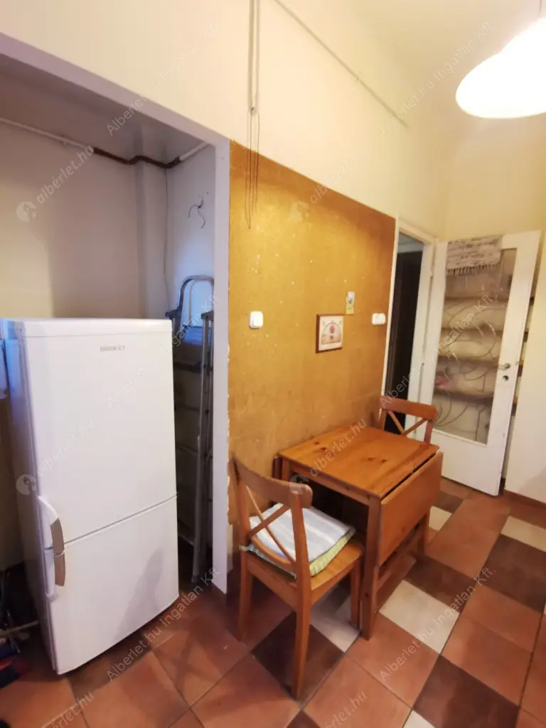 Kiadó albérlet 250000 Ft/hó áron: Budapest, II. kerület  Fazekas utca. Mérete: 56 nm, 2 szobás | Alberlet.hu - 6570381