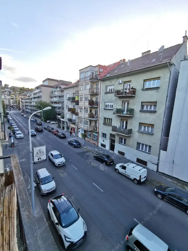 Kiadó albérlet 250000 Ft/hó áron: Budapest, II. kerület  Fazekas utca. Mérete: 56 nm, 2 szobás | Alberlet.hu - 6570382