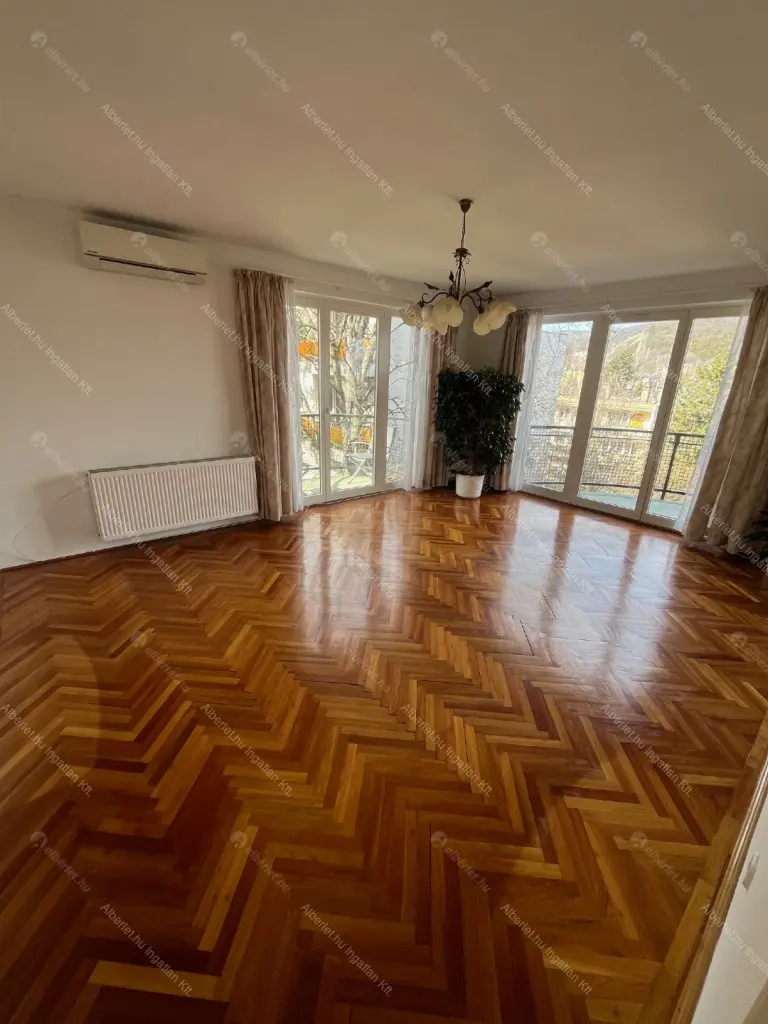 Kiadó albérlet 760000 Ft/hó áron: Budapest, II. kerület  Felső Zöldmáli út. Mérete: 107 nm, 5 szobás | Alberlet.hu - 6671595