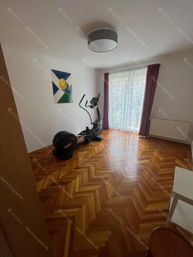 Kiadó albérlet 670000 Ft/hó áron: Budapest, II. kerület  Felső Zöldmáli út. Mérete: 107 nm, 5 szobás | Alberlet.hu - 6673534