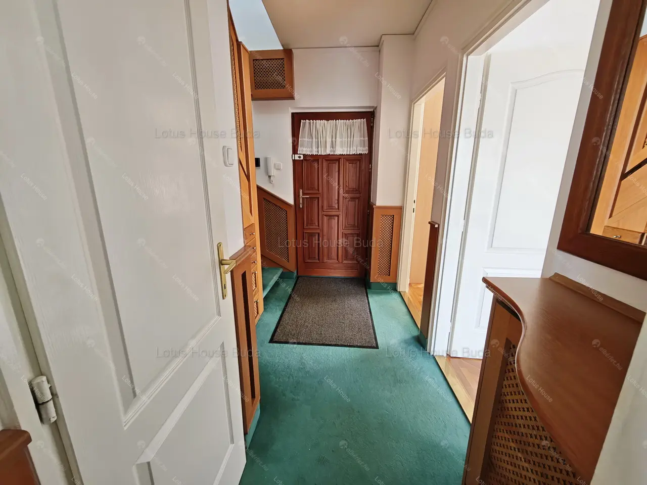 Kiadó albérlet 670000 Ft/hó áron: Budapest, II. kerület  Felső Zöldmáli út. Mérete: 120 nm, 5 szobás | Alberlet.hu - 6693052