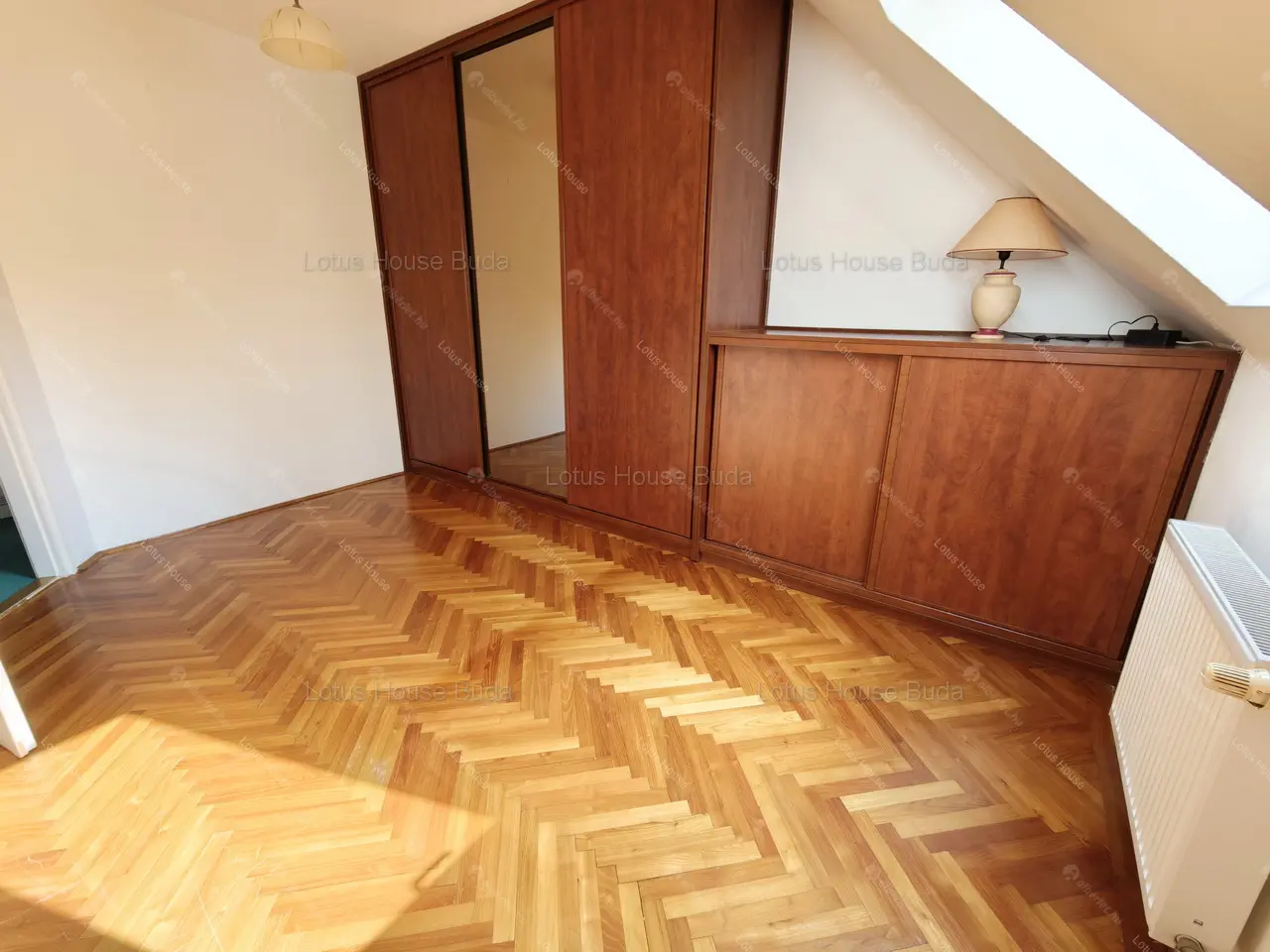 Kiadó albérlet 670000 Ft/hó áron: Budapest, II. kerület  Felső Zöldmáli út. Mérete: 120 nm, 5 szobás | Alberlet.hu - 6693055