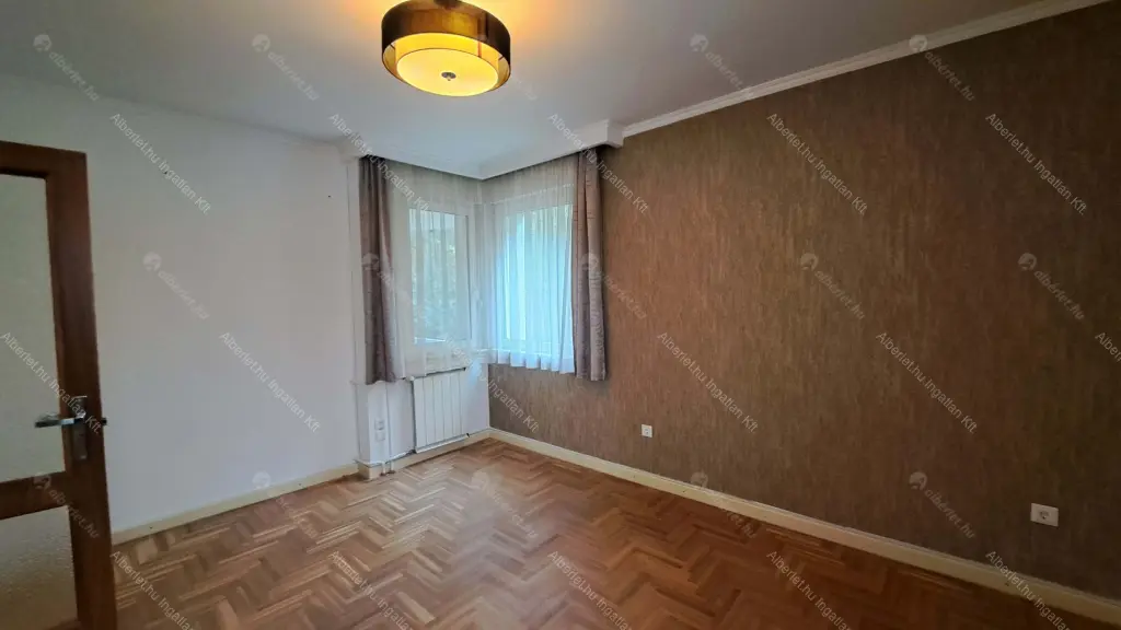 Kiadó albérlet 890000 Ft/hó áron: Budapest, II. kerület  Felső Zöldmáli út. Mérete: 185 nm, 3 szobás | Alberlet.hu - 6689540