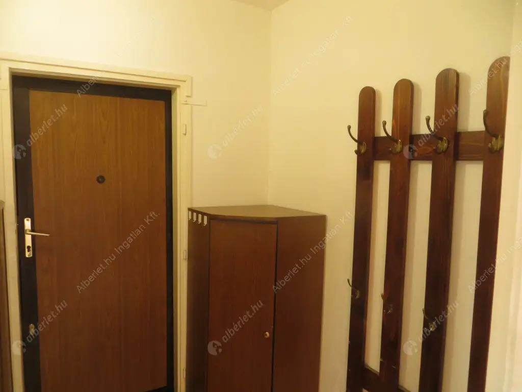 Kiadó albérlet 260000 Ft/hó áron: Budapest, II. kerület  Felső Zöldmáli út. Mérete: 64 nm, 2 szobás | Alberlet.hu - 6582897