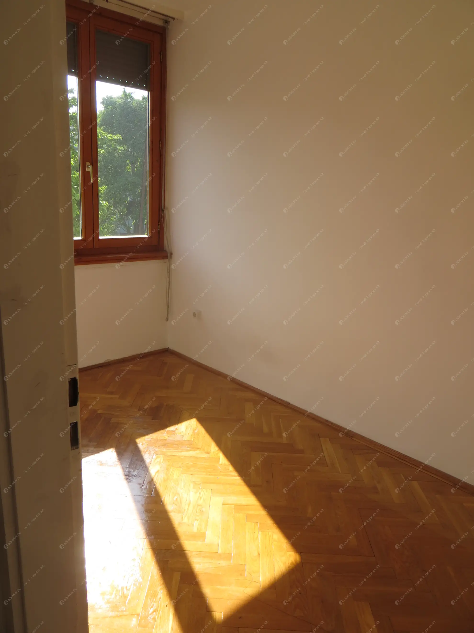 Kiadó albérlet 260000 Ft/hó áron: Budapest, II. kerület  Felső Zöldmáli út. Mérete: 64 nm, 2 szobás | Alberlet.hu - 6585806