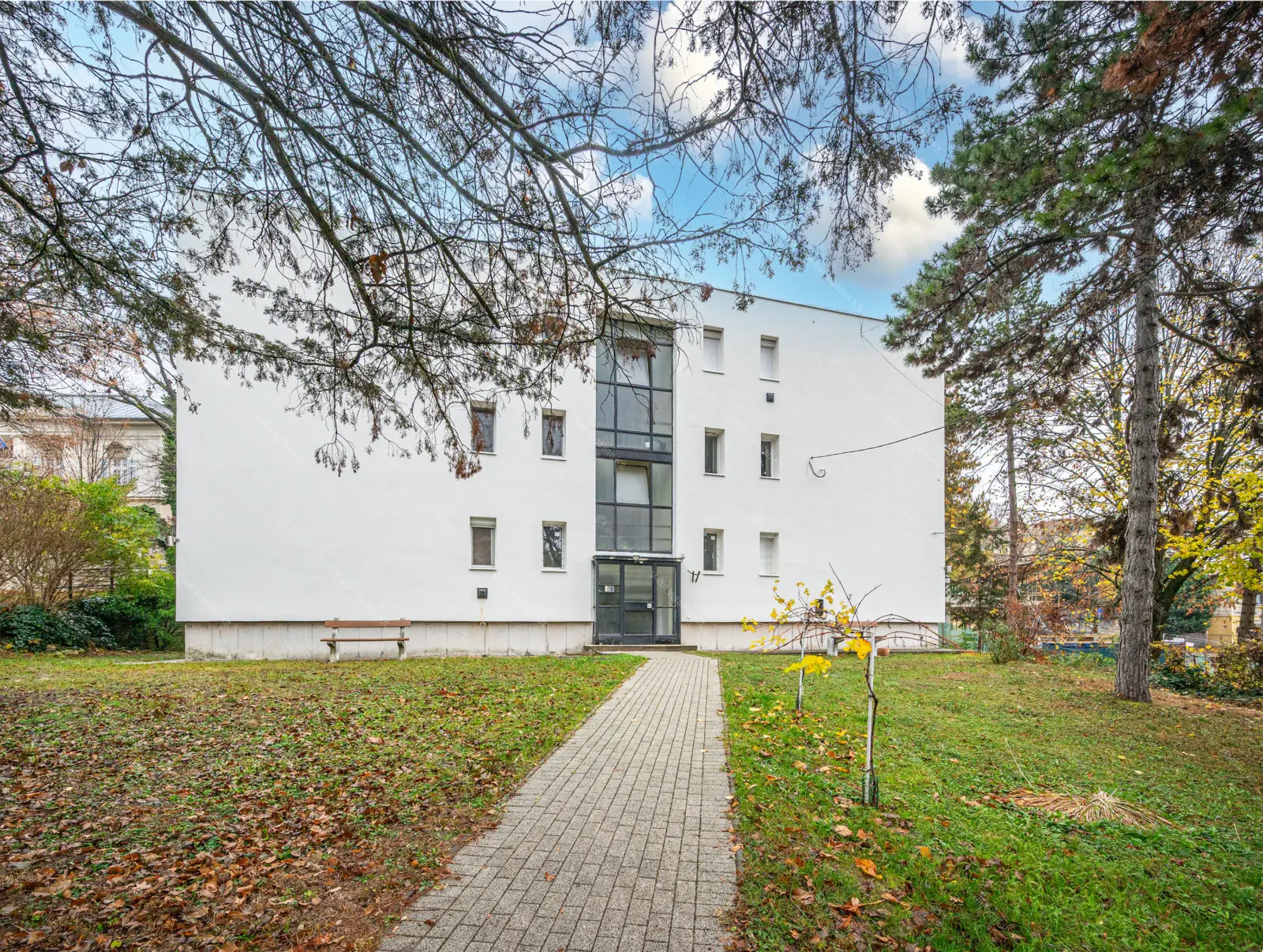 Kiadó albérlet 390000 Ft/hó áron: Budapest, II. kerület  Felvinci utca. Mérete: 71 nm, 3 szobás | Alberlet.hu - 6654194