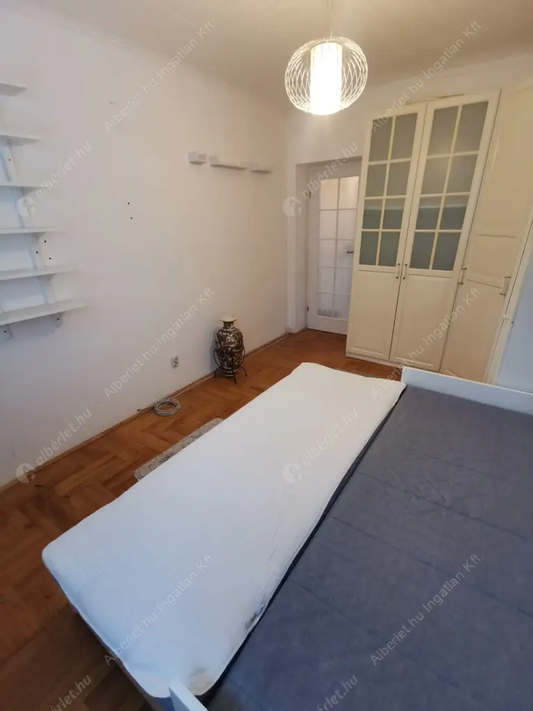 Kiadó albérlet 300000 Ft/hó áron: Budapest, II. kerület  Fenyves lejtő. Mérete: 54 nm, 2 szobás | Alberlet.hu - 6576706