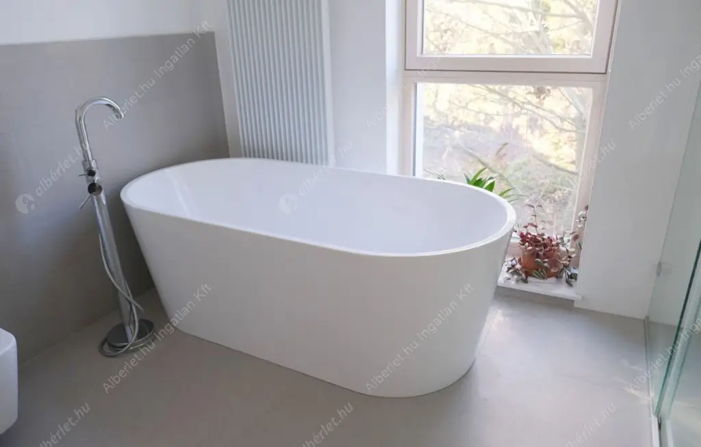 Kiadó albérlet 1400000 Ft/hó áron: Budapest, II. kerület  Fillér utca. Mérete: 153 nm, 5 szobás | Alberlet.hu - 6517436