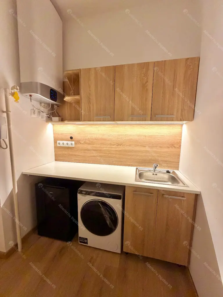 Kiadó albérlet 250000 Ft/hó áron: Budapest, II. kerület  Fillér utca. Mérete: 31 nm, 1 szobás | Alberlet.hu - 6673563