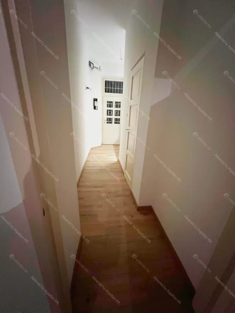 Kiadó albérlet 250000 Ft/hó áron: Budapest, II. kerület  Fillér utca. Mérete: 31 nm, 1 szobás | Alberlet.hu - 6673565