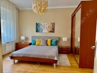 Kiadó albérlet 380000 Ft/hó áron: Budapest, II. kerület  Fillér utca. Mérete: 70 nm, 2 szobás | Alberlet.hu - 6602995