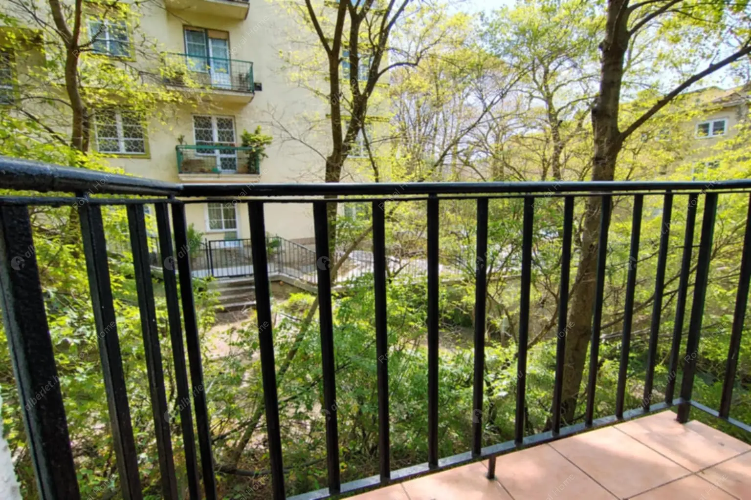 Kiadó albérlet 189000 Ft/hó áron: Budapest, II. kerület  Forint utca. Mérete: 31 nm, 1 szobás | Alberlet.hu - 6632974