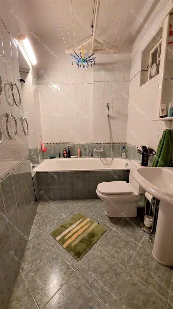 Kiadó albérlet 500000 Ft/hó áron: Budapest, II. kerület  Frankel Leó út. Mérete: 153 nm, 5 szobás | Alberlet.hu - 6654942