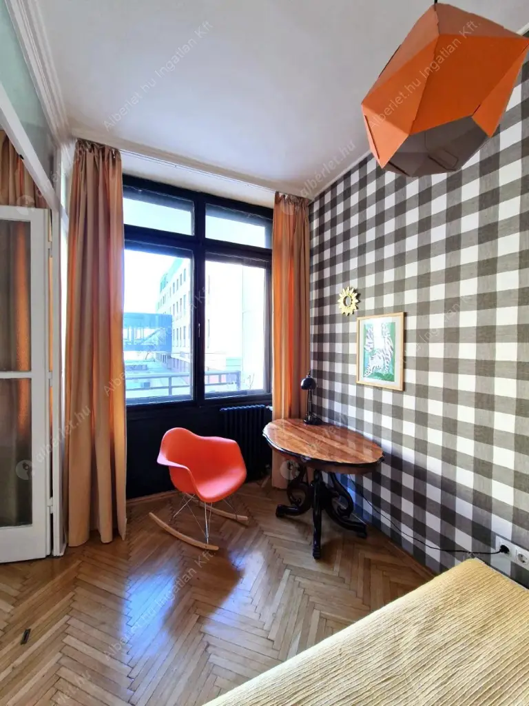Kiadó albérlet 360000 Ft/hó áron: Budapest, II. kerület  Frankel Leó út. Mérete: 56 nm, 2 szobás | Alberlet.hu - 6632194