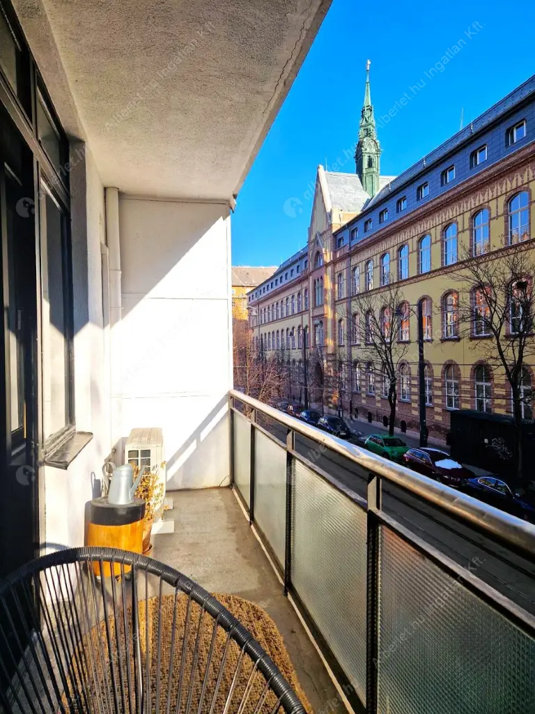 Kiadó albérlet 360000 Ft/hó áron: Budapest, II. kerület  Frankel Leó út. Mérete: 56 nm, 2 szobás | Alberlet.hu - 6633730