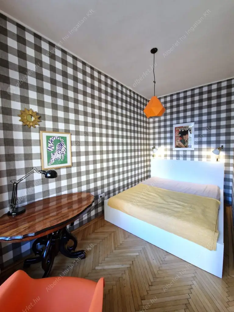 Kiadó albérlet 360000 Ft/hó áron: Budapest, II. kerület  Frankel Leó út. Mérete: 56 nm, 2 szobás | Alberlet.hu - 6633738