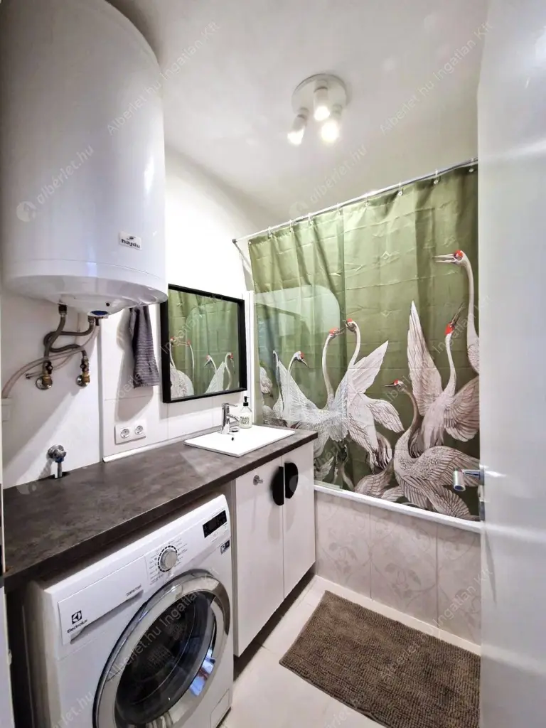 Kiadó albérlet 360000 Ft/hó áron: Budapest, II. kerület  Frankel Leó út. Mérete: 56 nm, 2 szobás | Alberlet.hu - 6633742