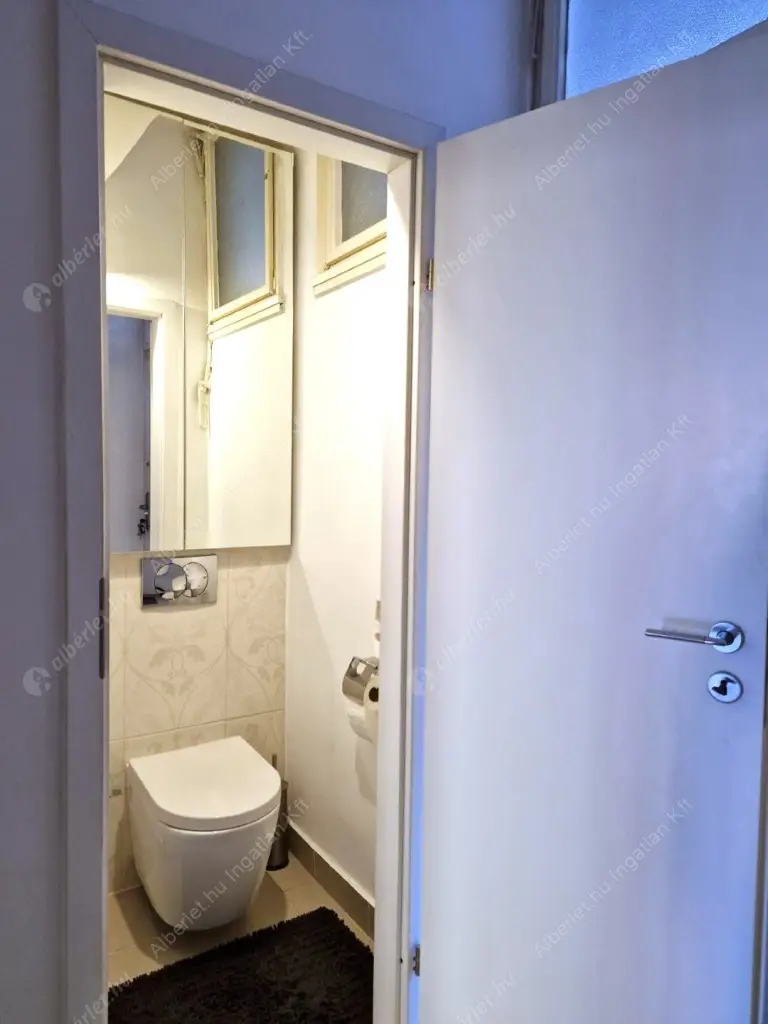 Kiadó albérlet 360000 Ft/hó áron: Budapest, II. kerület  Frankel Leó út. Mérete: 56 nm, 2 szobás | Alberlet.hu - 6633743