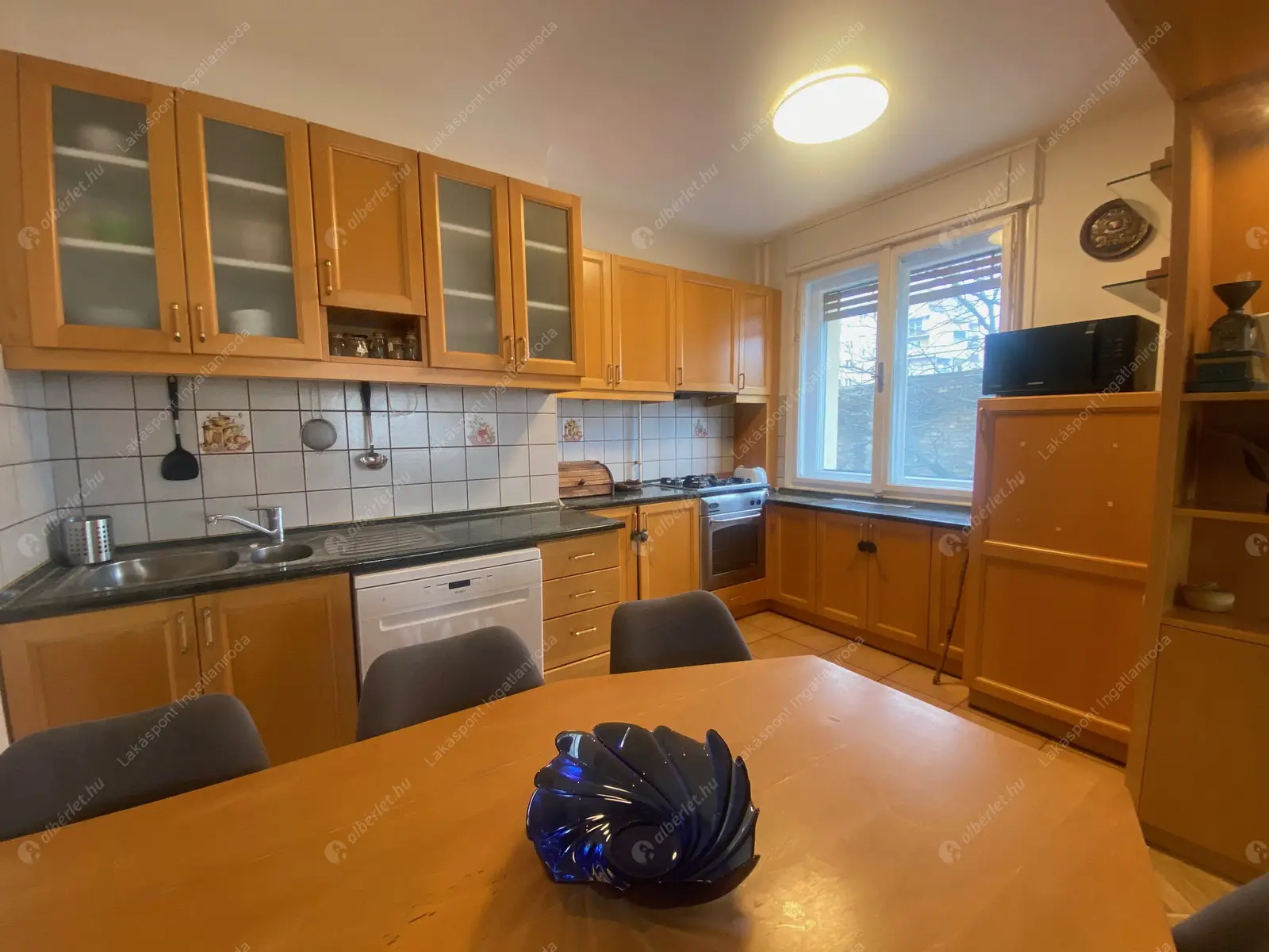 Kiadó albérlet 350000 Ft/hó áron: Budapest, II. kerület  Frankel Leó út. Mérete: 67 nm, 2 szobás | Alberlet.hu - 6634725